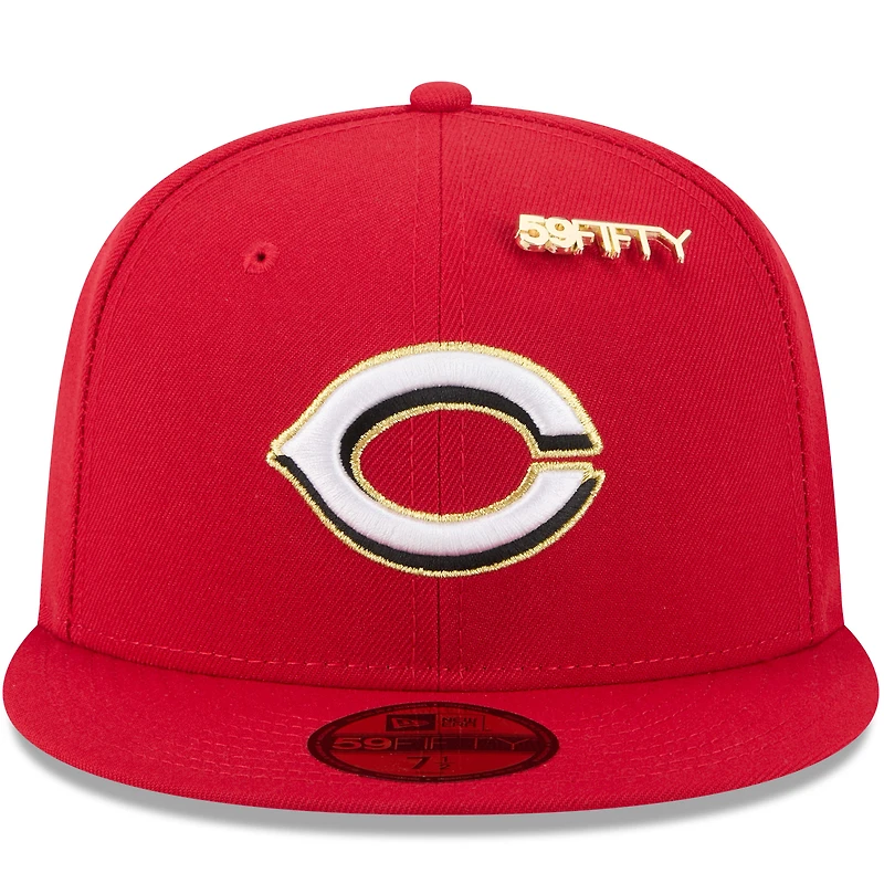 Casquette ajustée New Era 59FIFTY Day 2025 pour homme, avec épingles, des Reds de Cincinnati