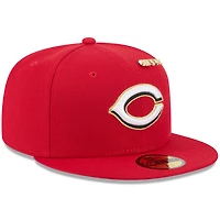 Casquette ajustée New Era 59FIFTY Day 2025 pour homme, avec épingles, des Reds de Cincinnati