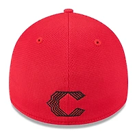 Casquette d'entraînement au bâton City Connect 39THIRTY Flex rouge New Era pour homme des Reds de Cincinnati
