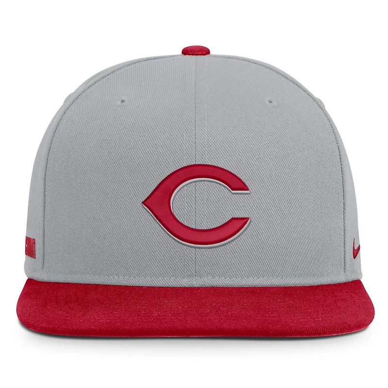 Men's Nike Gray/Red Cincinnati Reds Primetime Pro Dri-FIT Snapback Hat