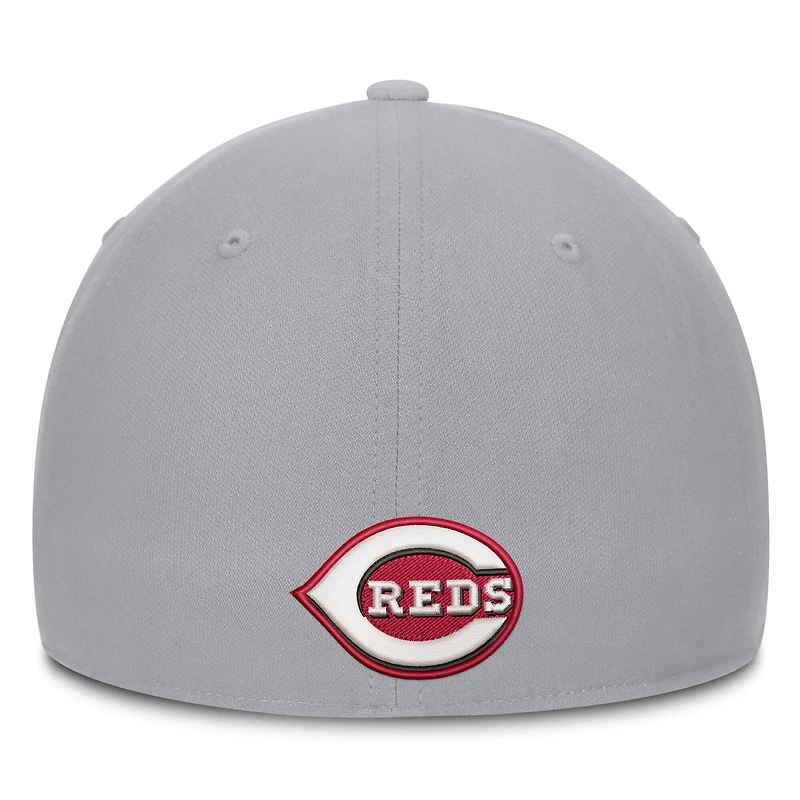 Casquette Nike Primetime Rise Dri-FIT Flex grise pour homme, modèle Cincinnati Reds.