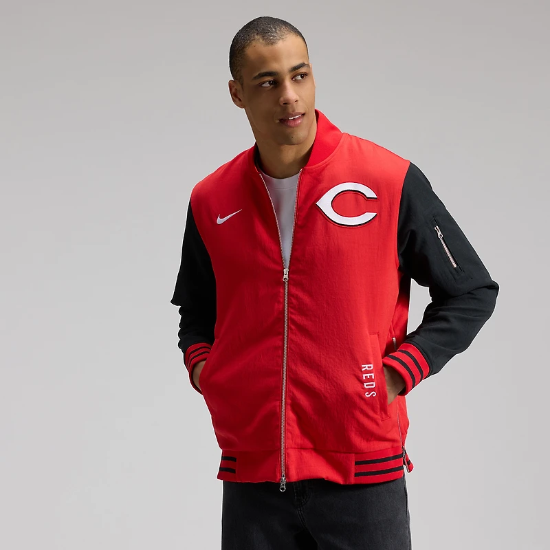 Veste aviateur Nike rouge/noir pour homme, collection authentique des Reds de Cincinnati, coupe décontractée, entièrement zippée.