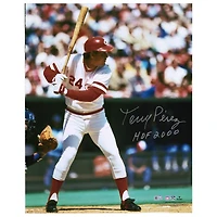 Photo dédicacée de Tony Perez (Reds de Cincinnati) en pleine action (40,6 x 50,8 cm) avec inscription « HOF 2000 ».