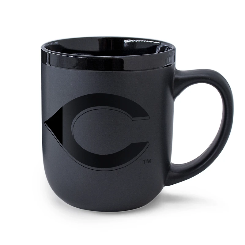 Tasse WinCraft Cincinnati Reds en céramique noire ton sur ton (480 ml)