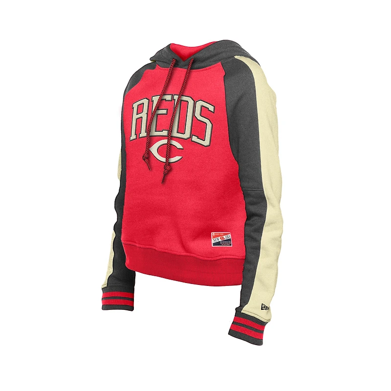 Sweat à capuche court manches raglan rouge Cincinnati Reds Cooperstown Collection pour femme de New Era