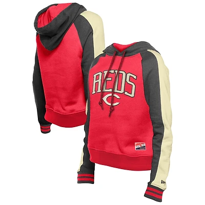 Sweat à capuche court manches raglan rouge Cincinnati Reds Cooperstown Collection pour femme de New Era