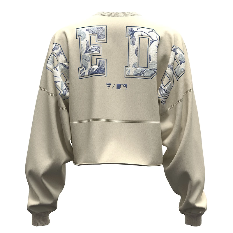 Women's Fanatics  Light Beige Cincinnati Reds Spirit Floral Script Cropped Long-Sleeve T-Shirt