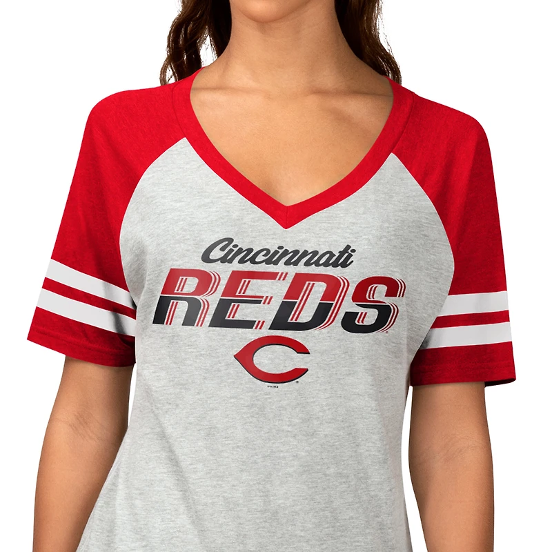 Women's G-III 4Her by Carl Banks Heather Gray Cincinnati Reds Goal Line Raglan V-Neck T-Shirt