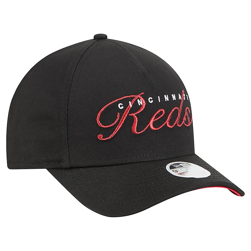 Casquette ajustable New Era noire métallisée 9FORTY des Cincinnati Reds pour femme