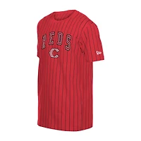 T-shirt à rayures rouges New Era Cincinnati Reds 2026 City Connect pour jeunes