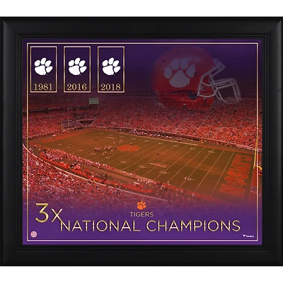 Collage encadré du championnat de football des Clemson Tigers 15" x 17"