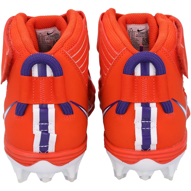 Chaussures à crampons Nike Force Pro 2 orange émises par l'équipe des Clemson Tigers le programme de football