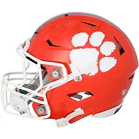 Casque orange des Clemson Tigers, issu du programme de football américain
