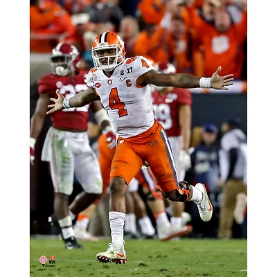 Photo verticale non signée de Deshaun Watson (Clemson Tigers) célébrant