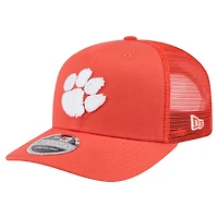 Casquette camionneur extensible à boutons-pression orange New Era Clemson Tigers Primary 9SEVENTY pour homme