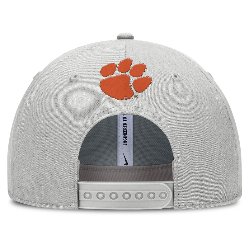 Casquette ajustable Nike grise Clemson Tigers 2025 Sideline Dust Pinched Rise pour homme
