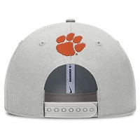 Casquette ajustable Nike grise Clemson Tigers 2025 Sideline Dust Pinched Rise pour homme