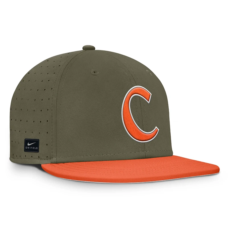 Casquette ajustée True Performance On-Field Dugout pour homme Nike Olive Clemson Tigers