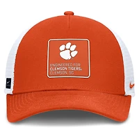 Casquette ajustable Nike orange/blanche Clemson Tigers 2025 On-Field Rise Engineered Trucker pour homme