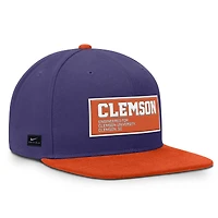 Casquette Nike Clemson Tigers 2025 On-Field Patch Pro Dri-FIT Snapback Violet/Orange pour homme