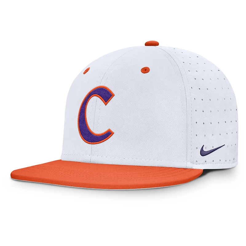 Casquette ajustée Nike True Performance On-Field Dugout pour homme des Clemson Tigers blanche