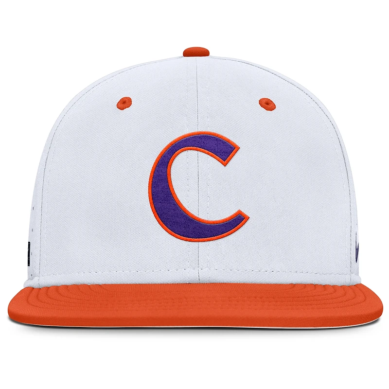 Casquette ajustée Nike True Performance On-Field Dugout pour homme des Clemson Tigers blanche