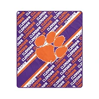 Couverture ultra douce Pegasus Clemson Tigers 60" x 70" (diagonale) avec logo et doublure