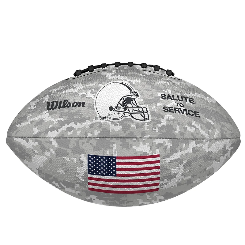 Hommage des Cleveland Browns 2024 au service Wilson Pro Football