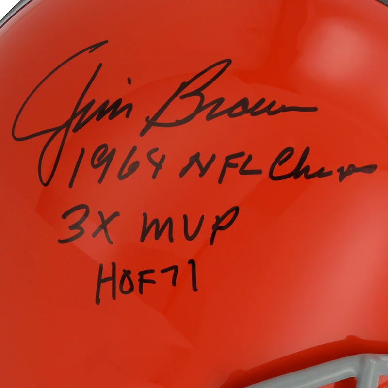 Casque TK autographié par Jim Brown des Cleveland Browns avec plusieurs inscriptions