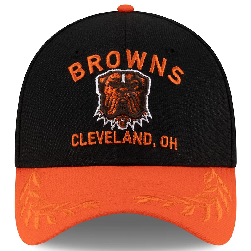 Casquette New Era 39THIRTY Flex noire/orange pour homme des Cleveland Browns, draft NFL 2025