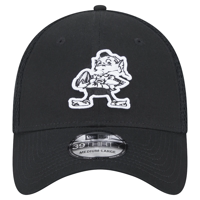 Casquette New Era Main Neo 39THIRTY Flex Cleveland Browns noire pour homme