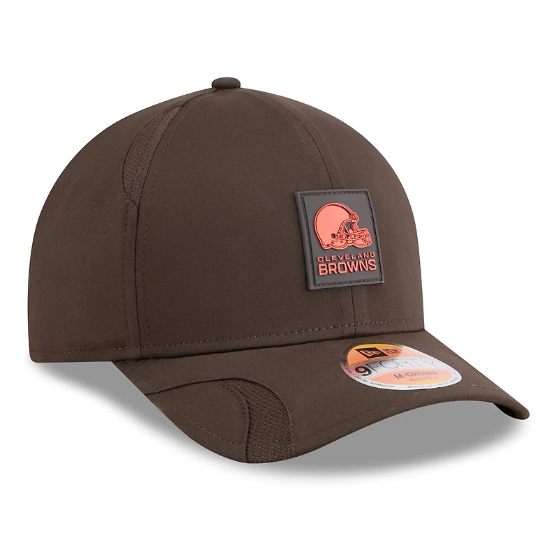 Casquette ajustable 9FORTY Sideline 2025 des Cleveland Browns de New Era pour homme