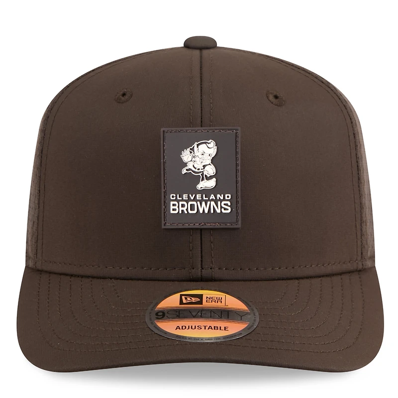 Casquette ajustable 9SEVENTY Trucker marron New Era pour homme, édition 2025 des Cleveland Browns