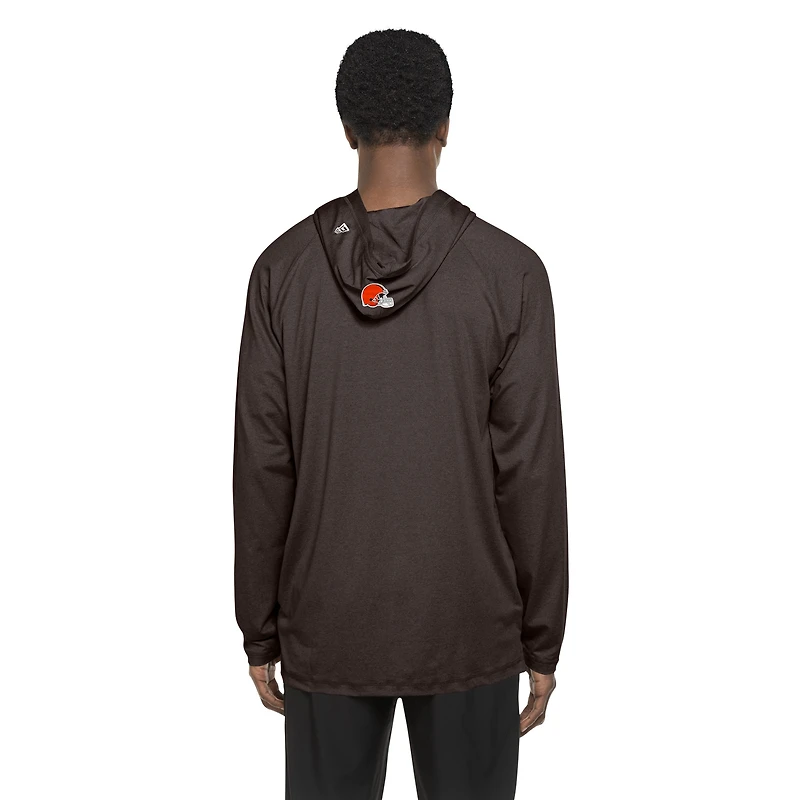 Sweat à capuche fonctionnel Cleveland Browns de New Era pour homme
