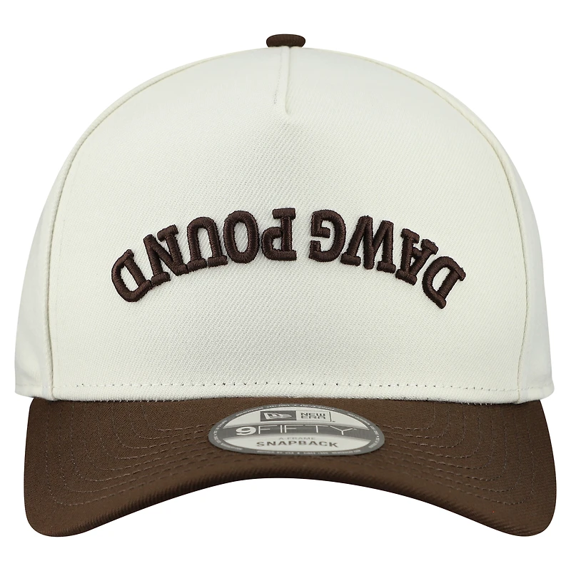 Casquette snapback New Era crème Cleveland Browns pour homme, modèle Upside Down 9FIFTY.