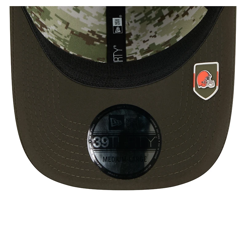 Men's New Era  Green Cleveland Browns 2025 Salute to Service 39THIRTY Flex Hat