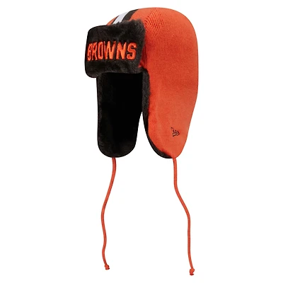 Casquette en tricot orange Cleveland Browns Helmet Head Trapper de New Era pour homme