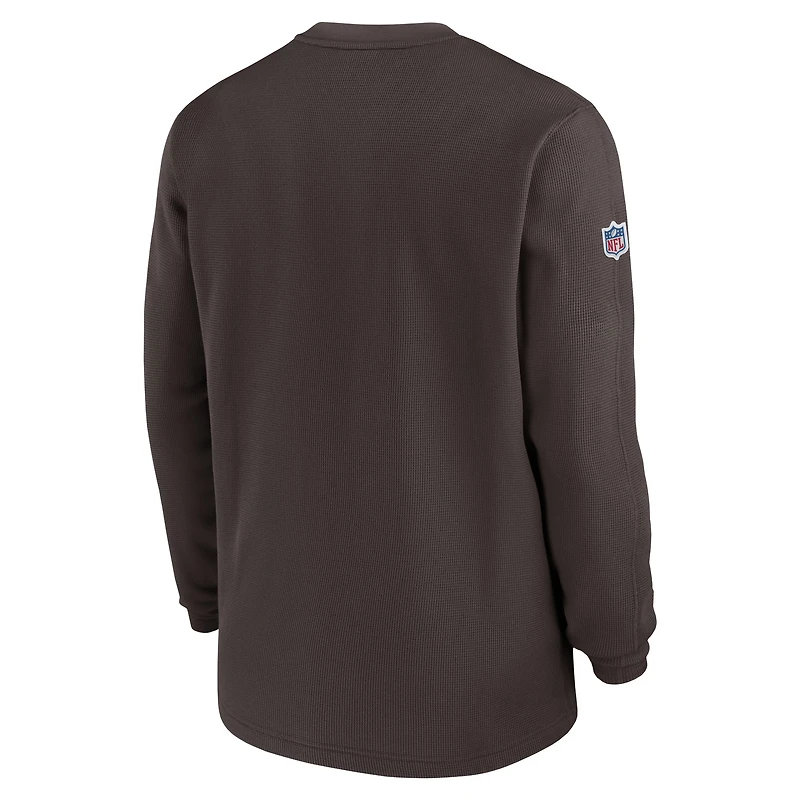 Haut à manches longues Nike marron Cleveland Browns 2023 Sideline Throwback Heavy Brushed Waffle pour homme
