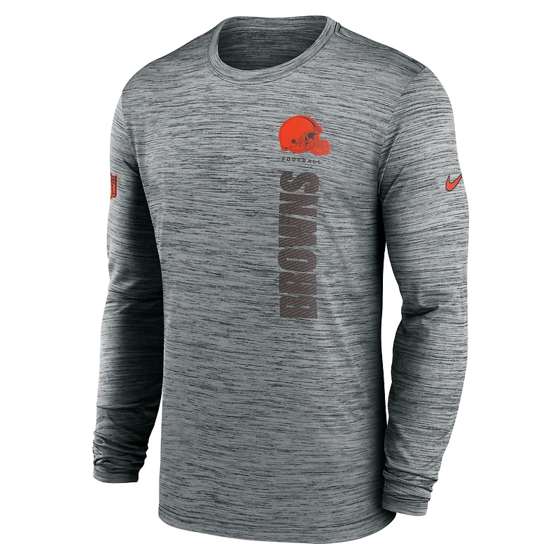 Men's Nike Cleveland Browns 2024 Sideline Velocity Performance Long Sleeve T-Shirt