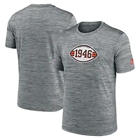 T-shirt Nike gris Cleveland Browns Sideline Velocity Throwback Logo Dri-FIT pour homme