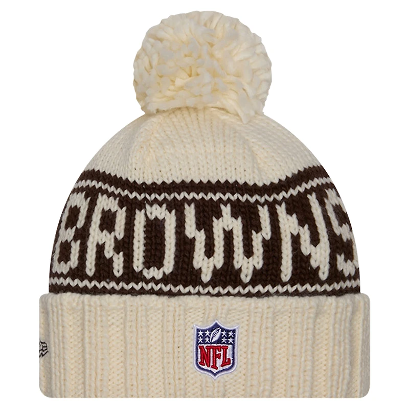 Bonnet en tricot à revers avec pompon Cleveland Browns 2024/25 de New Era pour femme, couleur crème