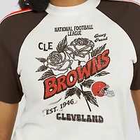 T-shirt raglan blanc à rayures et manches vieillies pour femme WEAR by Erin Andrews des Cleveland Browns
