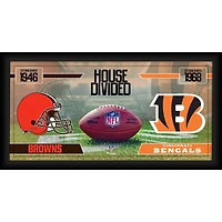 Collage de football américain « Cleveland Browns contre Cincinnati Bengals » encadré (25 x 50 cm)