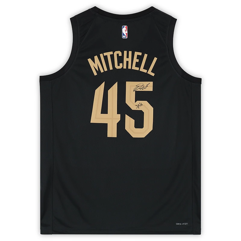Maillot Swingman Jordan Brand 2022-23 noir autographié par Donovan Mitchell des Cleveland Cavaliers avec inscription « Spida »