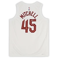 Maillot Swingman Nike blanc autographié par Donovan Mitchell des Cleveland Cavaliers 2022-23 Association Edition avec inscription « Spida »