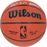 Ballon de basket-ball d'intérieur/extérieur Wilson Authentic Series autographié par Evan Mobley des Cleveland Cavaliers avec inscription « Let Em Know »