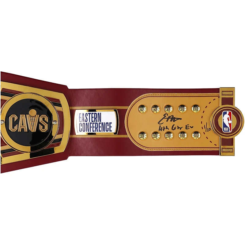 Ceinture de titre WWE Legacy autographiée par Evan Mobley des Cleveland Cavaliers avec inscriptions multiples