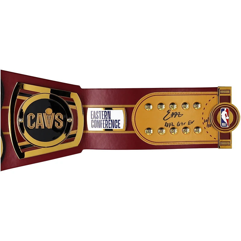Ceinture WWE Legacy dédicacée par Evan Mobley des Cleveland Cavaliers avec inscriptions multiples - Édition limitée n° 10/10