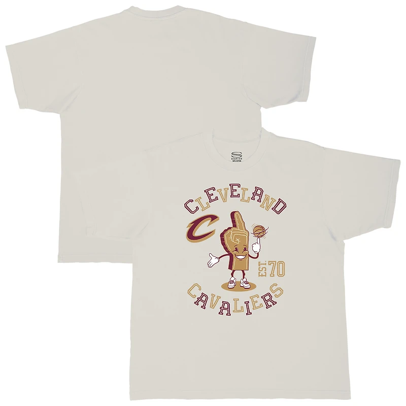 T-shirt surdimensionné numéro un des Cleveland Cavaliers pour homme Stadium Essentials crème