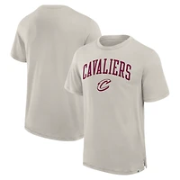 T-shirt premium Fanatics Cream Cleveland Cavaliers Crossover Collection Pull Up Jumper Shot pour homme